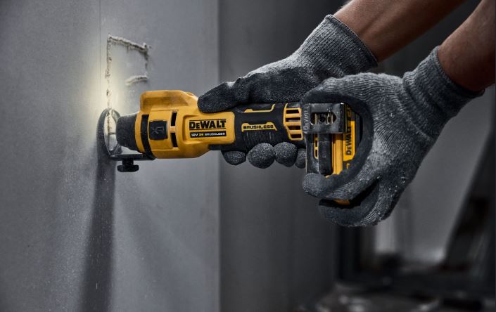 DeWalt DCE555N detalj alata i radnog nastavka